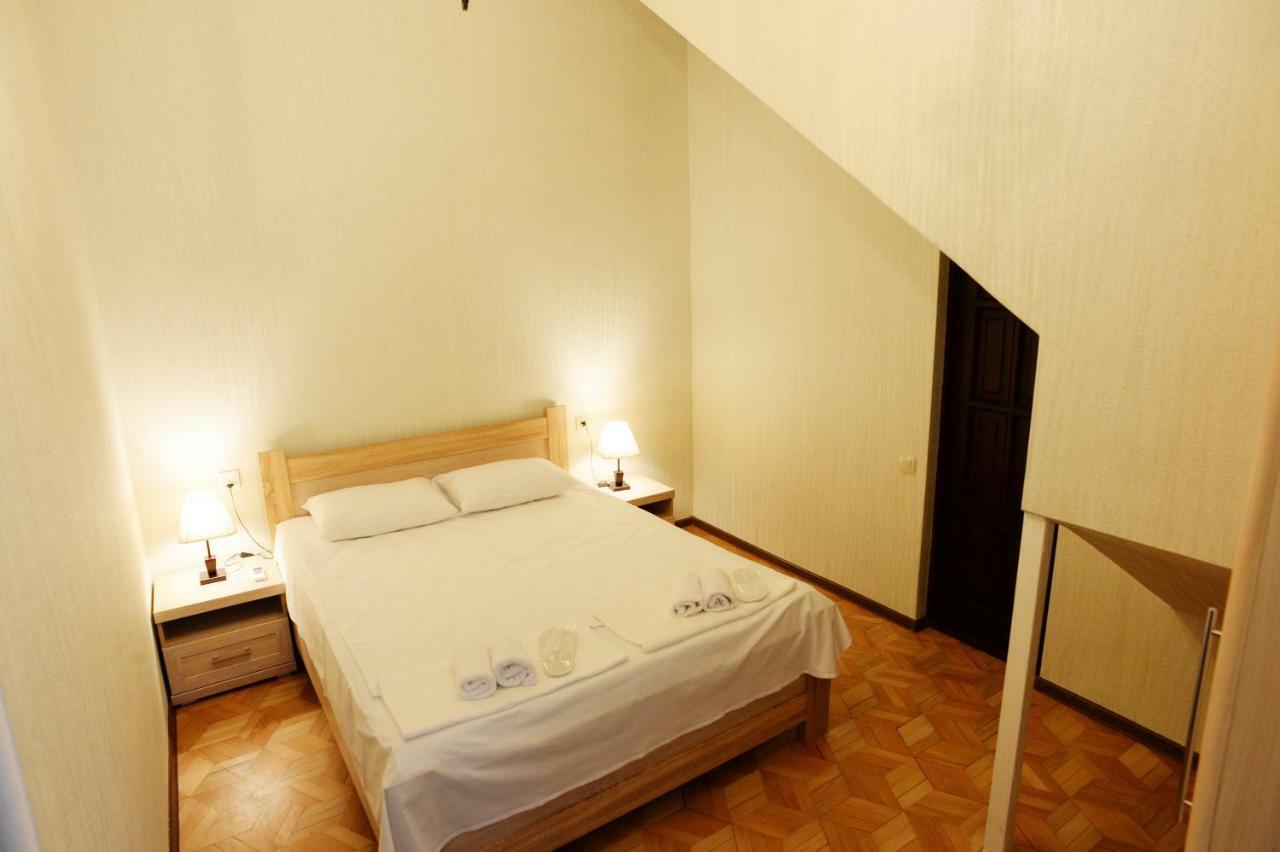 Bees Apartment Tbilisi Zewnętrze zdjęcie